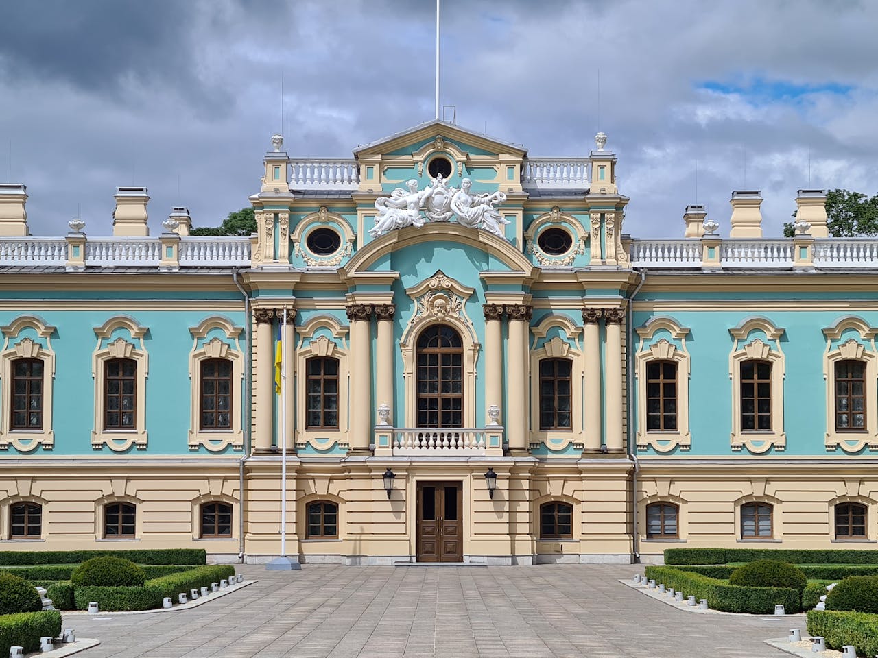 Le Palais Maryinsky de Kyiv, r&eacute;sidence pr&eacute;sidentielle baroque