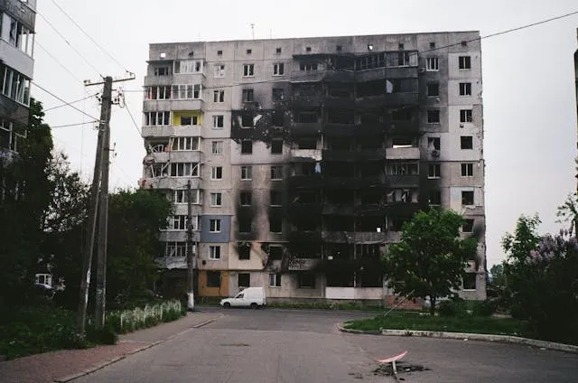 Destruction massive dans la ville de Borodyanka après les bombardements
